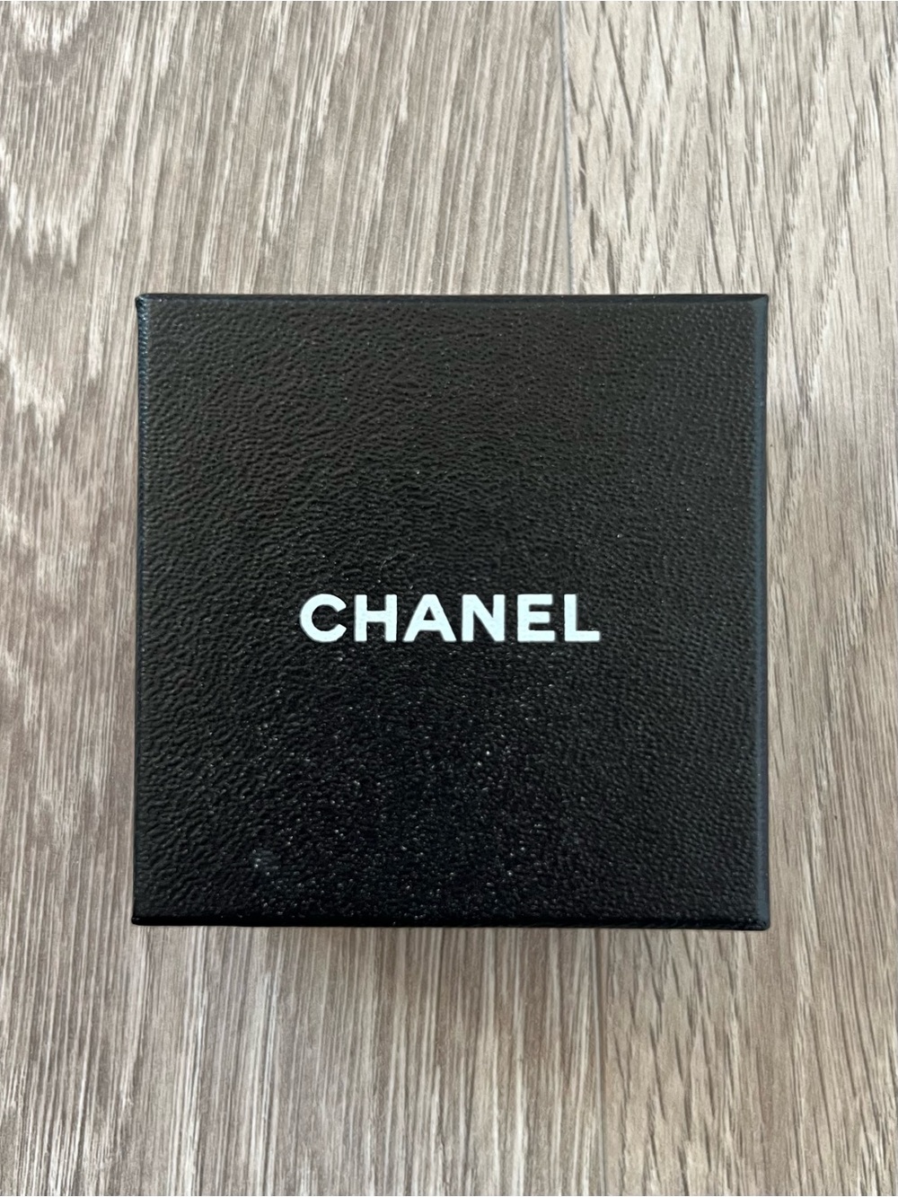 Chanel Box (BB333)